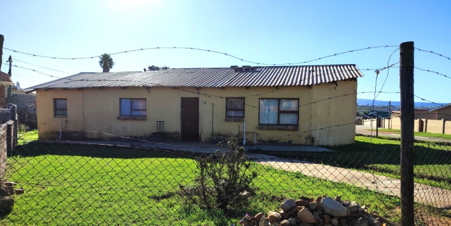 4 Bedroom Property for Sale in Kwa Nobuhle Eastern Cape